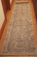 Pottery Barn Aerilyn Medallion Wool Rug Runner Gray 2 5 X 9
