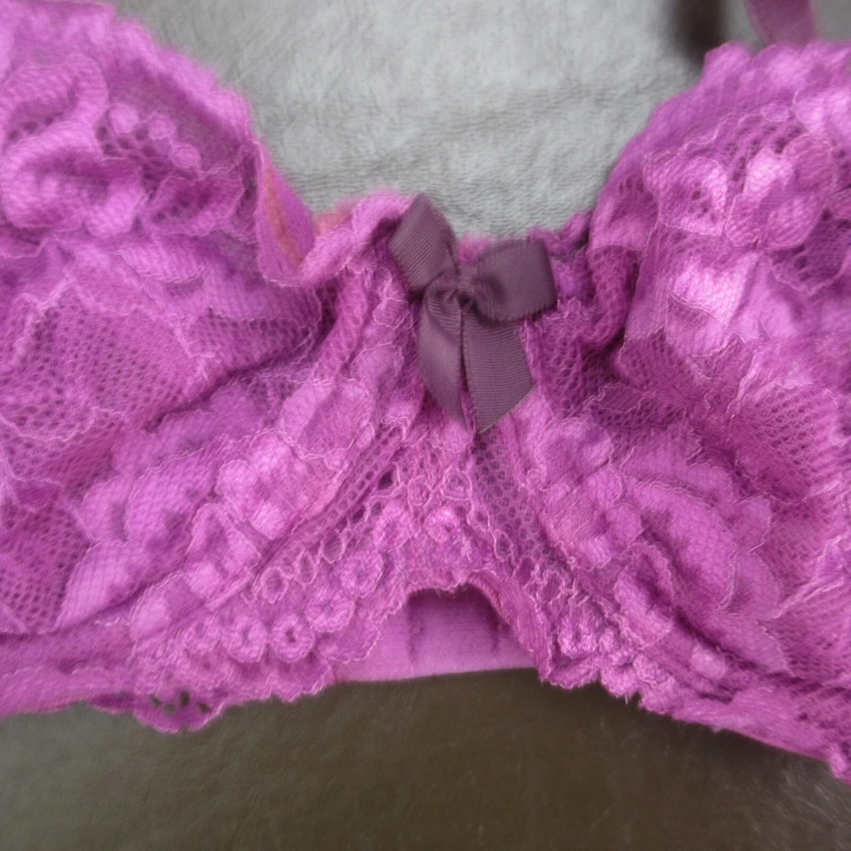 Sujetador Gilligan & O'Malley 34A Rosa Encaje Sin Forro Con Aros Cierre Ajustable Foto 3 de 4