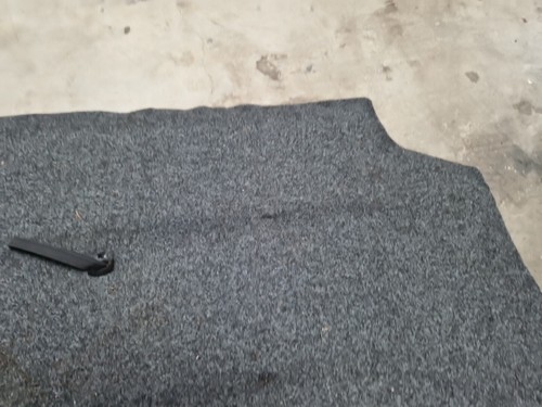 VW BEETLE CONVERTIBLE BOOT FLOOR CARPET - Picture 7 of 11