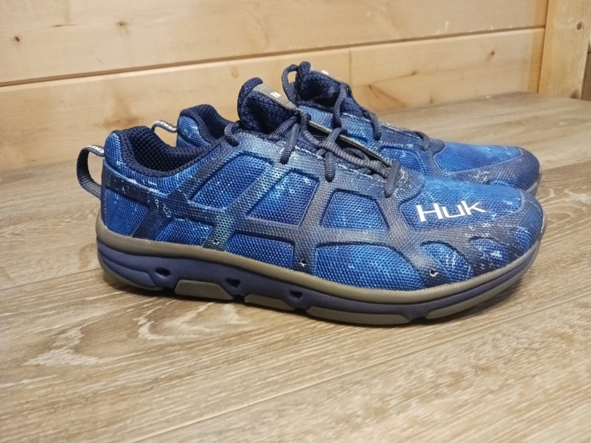 Huk men's attack water deals shoes