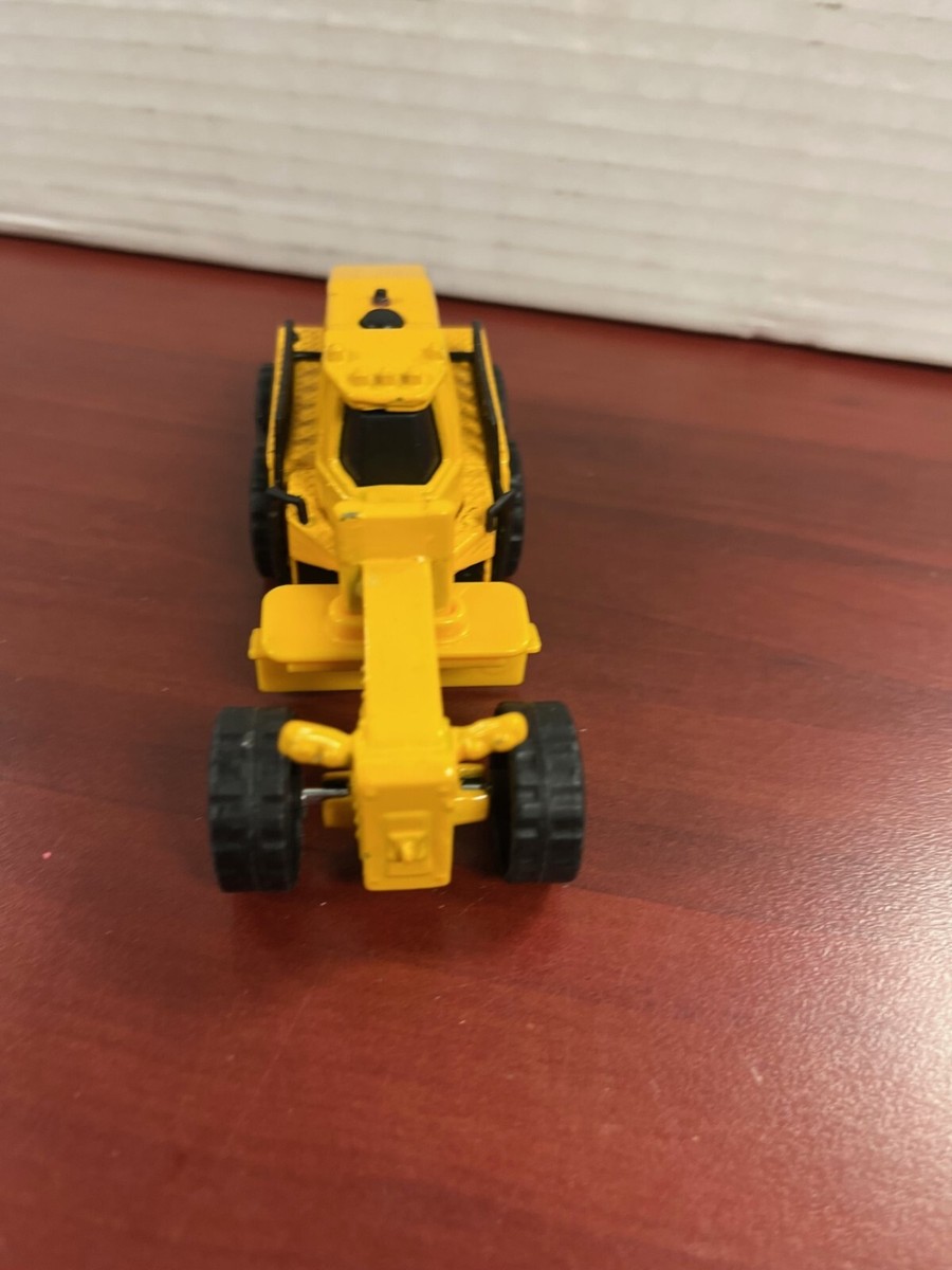 CAT Caterpillar 2019 Toy Road Grader Construction Vehicle Diecast