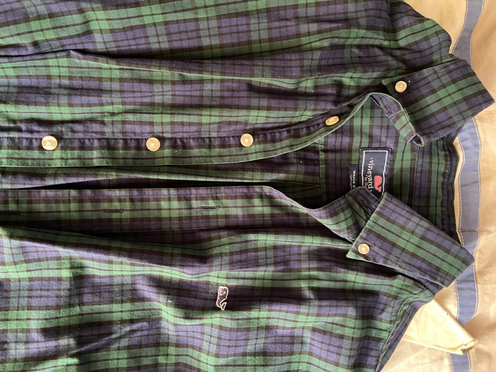 vineyard vines button down medium - image 1