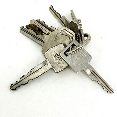 Vintage Lot of 10 Keys Home & Auto Ford GM iLCO Hillman Harloc USED PRE-CUT