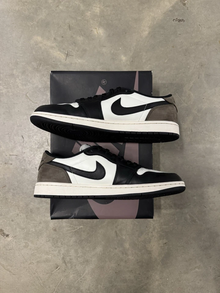 Nike Air Jordan 1 Retro OG Low Mocha Size 11 CLEAN W/ Box CZ0790-102 Authentic - Image 3 of 4