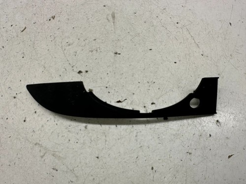 Audi A4 S4 B7 8E 8H 2007 Verkleidung Nebelscheinwerfer / Gitter vorne DRA54785