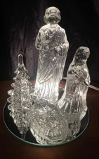 4 Piece Clear Glass Manger Set With Mirror 