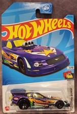 Hot Wheels 1/64 Die Cast Car Ford Mustang NHRA Funny Car HW Drag Strip Purple