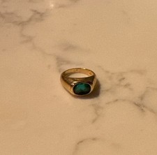 18ct Yellow Gold Oval Emerald Bezel Signet Pinky Ring Size K Hallmarked
