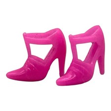 Mattel Barbie Doll Shoes Fashionistas Fashion Fever T-Strap Pink Heels