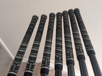 Srixon ZXi5 Black Chrome Iron Set 5-AW Stiff Flex Dynamic Gold Mid
