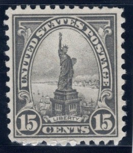 SC#696, 1931--15c Statue of Liberty, Perf. 11x10.5, M/NH