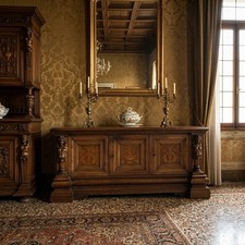 Antiker Möbel Neo-Renaissance Walnuss Maser des XX Jhs Originell