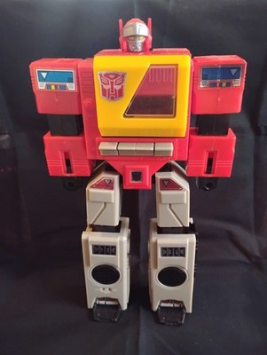 Hasbro Transformers G1 Autobot Blaster Action Figure