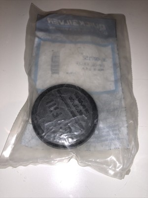 36-807152 NEW GENUINE OEM MERCURY QUICKSILVER OIL CAP 807152 LOT 