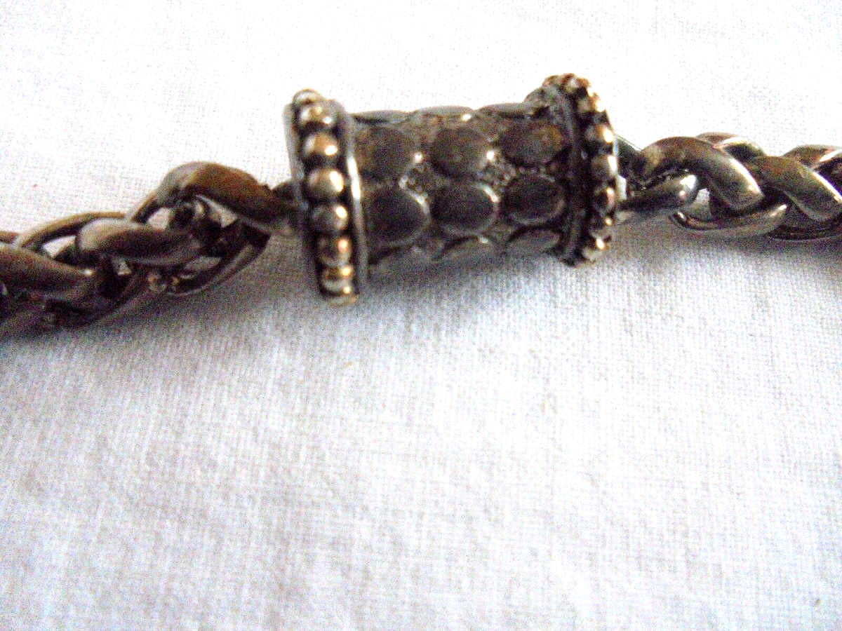 Vintage Tarnished Silver Heavy Chain Bracelet with a Vintage Tarnished Silver Heavy Chain Bracelet with a