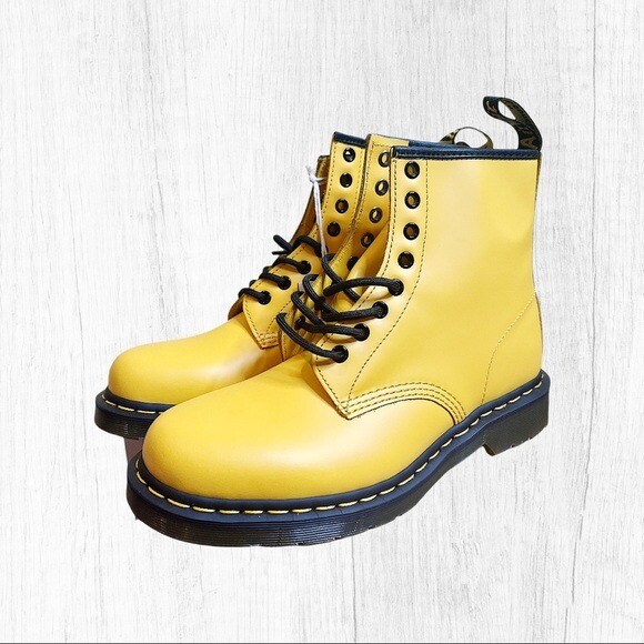 Dr.Martens unisex 1460 yellow 8 eye boots size 9 women NWT | eBay