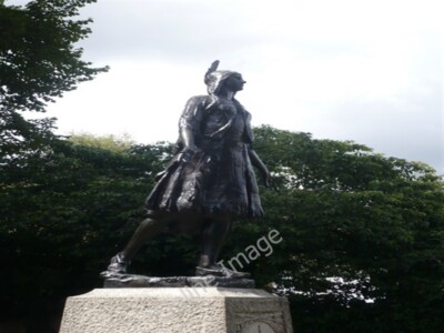 Foto 6x4 Statue von Prinzessin Pocahontas, Gravesend Gravesend\/TQ6574 Prin c2009