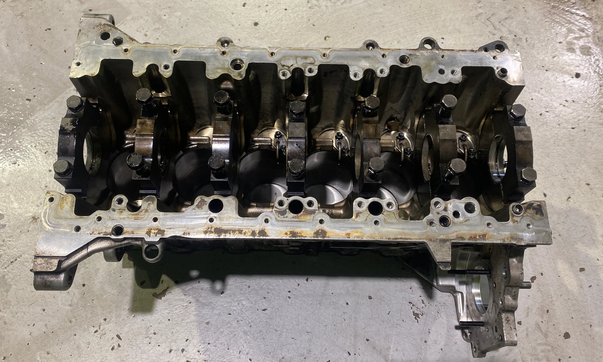 GENUINE 2008 BMW X5 E70 3.5D M57 TWIN TURBO ENGINE BLOCK 7784657  