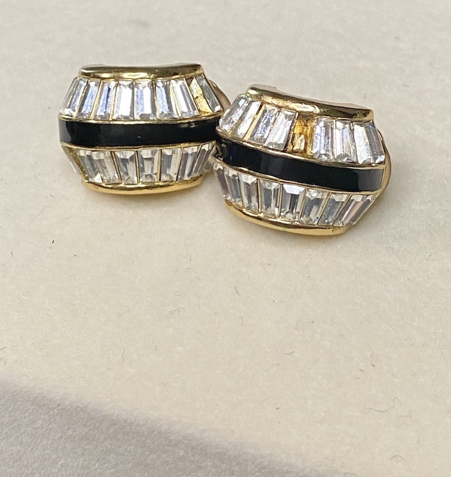 Vintage christian dior signed clip-on earrings gold, black (missing stones)