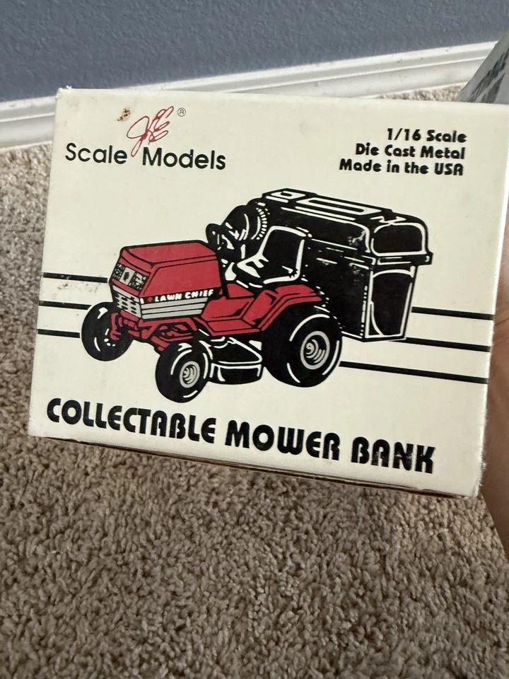 Cortacésped Lawn Chief 1991 vintage banco fundido a presión nuevo en caja Foto 4 de 4