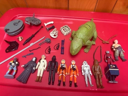 Vintage Kenner Star Wars 30 figures accessories & Dewback Y-Wing parts ETC!