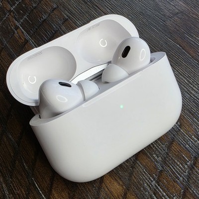 AirPods Pro 2nd Gen USB C Magsafe Case Ears Tips Charging Cable ANC Oрen Box