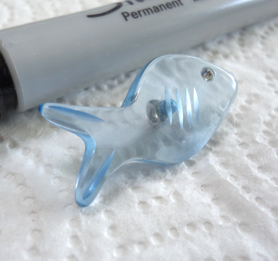 Vintage Lucite Acrylic Realistic FISH Button 5/8