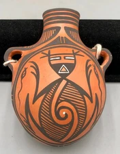 Contemporary Zuni Pottery Canteen By Anderson J. Peynetsa