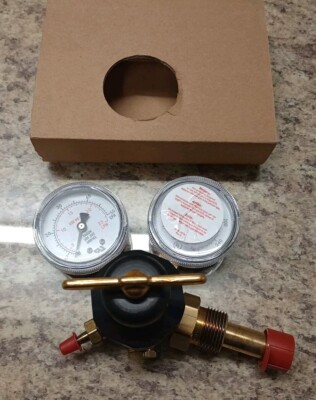 Miller /Smith Argon /CO2 Regulator 267834 3000psi New Factory Package 