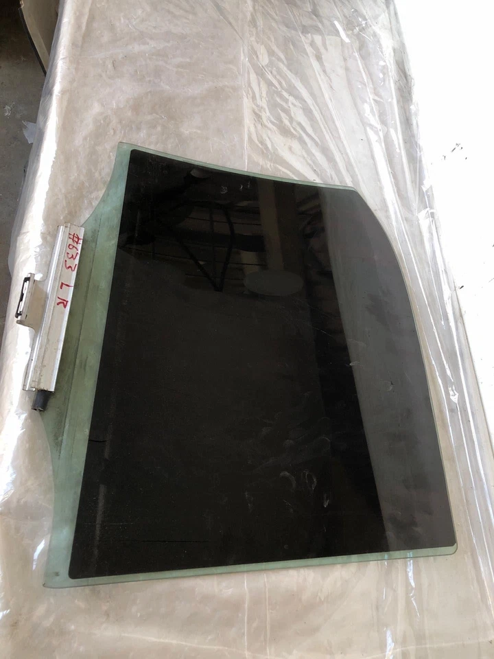 Mercedes Benz C230 1994-2000 puerta trasera ventana de vidrio con conductor de tinte izquierda izquierda OEM Foto 4 de 4