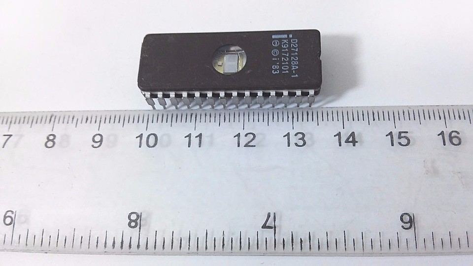 Lot De 5 Circuits Intégrés EPROM D27128A D27128A-2 En Boîtier DIP-28 - Pour Rétro-informatique/réparation