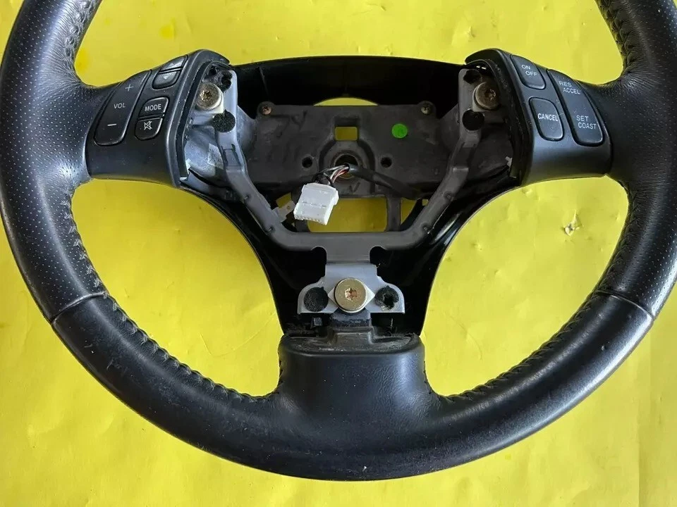 Volante Mazda 6 2003-2008 con crucero cuero negro OEM GS120-00720 Foto 4 de 4