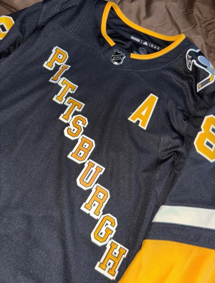 Camiseta deportiva de hockey para hombre Adidas NHL Pittsburgh Penguins Kris Letang grande Foto 2 de 4