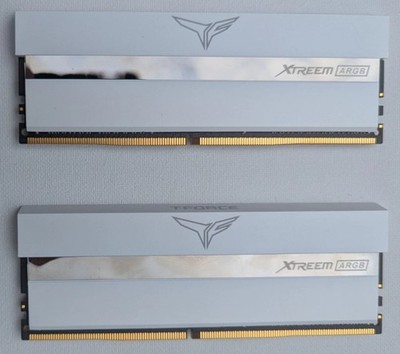 TEAMGROUP T-FORCE XTREEM ARGB 32GB (2x16GB) DDR4-3600 White Edition DIMM CL18