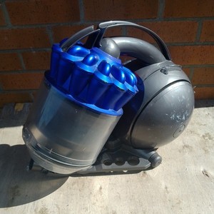 Dyson DC28c Zylinderstaubsauger nur Gehäuse Ersatzteile oder Ersatzteile