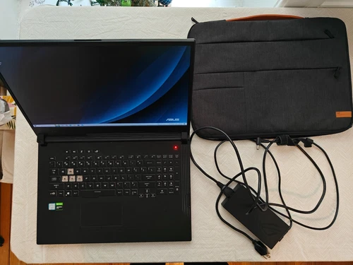 ASUS ROG Strix G731GU 17.3" i7-9750H 32GB 1TB SSD+1TB HDD GTX 1660 Ti 