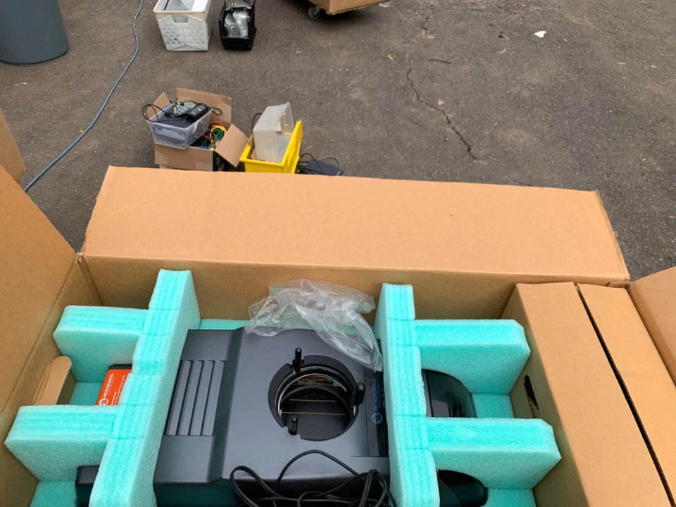 Microboards GX Disc Publisher CD/DVD Duplicator and Printer PX2-1000-01 w/ Lacie - Image 3 of 4