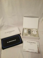 IQ Technologies PRO IVs COMBO With Belt Slippers and 8 Massage Modes Silver