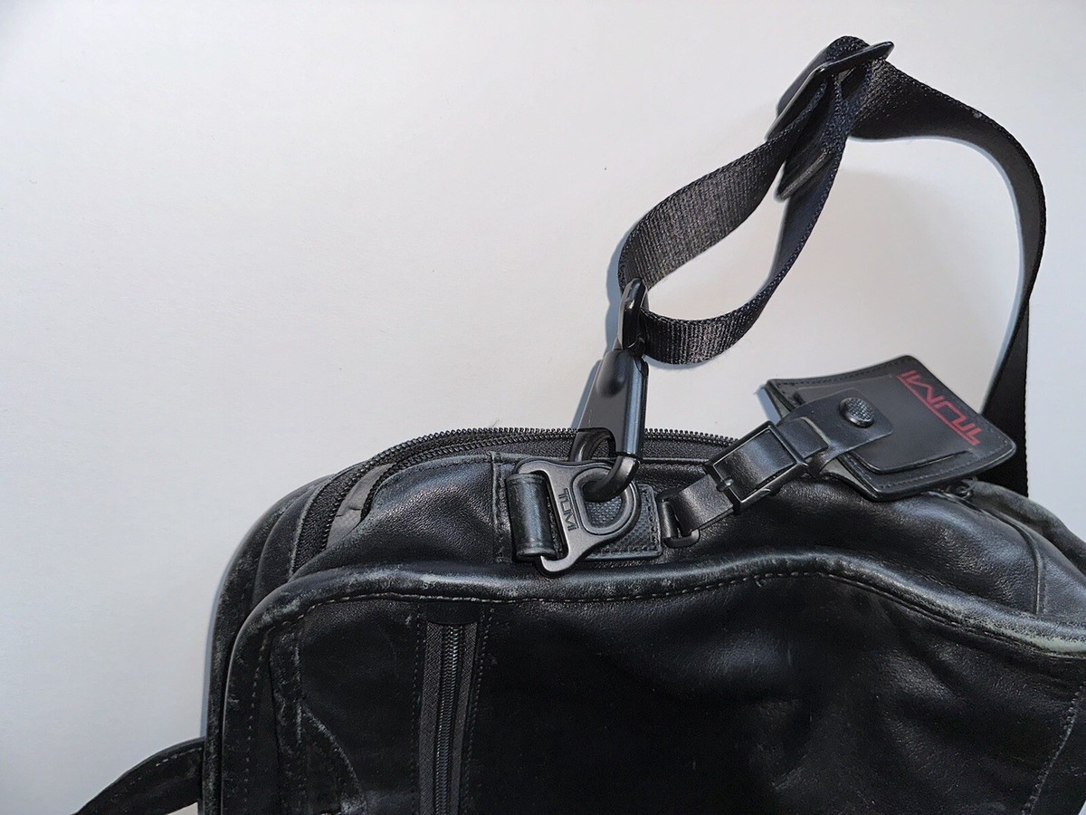 Tumi - Alpha 2 Leather Organizer Portfolio Brief 96108D2 Tumi - Alpha 2 Leather Organizer Portfolio Brief 96108D2