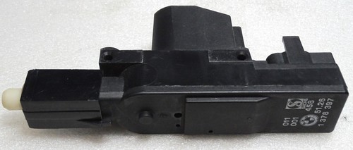 BMW Stellmotor Tankklappe 1 378 397 51261378397 51.26 1378397