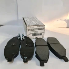 FRONT BRAKE PADS FOR GRAND LIVINA XGEAR D1060-EE52A NEW