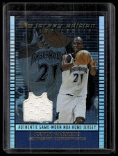 2002-03 Topps Jersey Edition / Kevin Garnett GAME-USED JERSEY PATCH