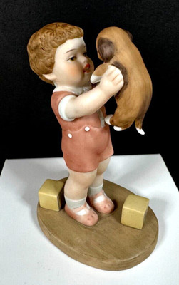 Vintage 1985 Bessie Pease Gutmann ''MINE'' Collectible Porcelain Figurine H1880