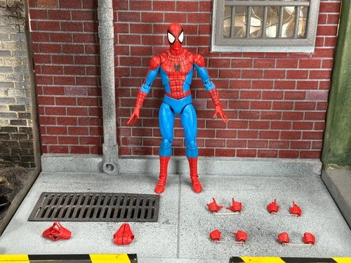 MAFEX No.185 Spider-Man Classic Marvel Comics Medicom Toy 1/12 Action Figure - product listing photo