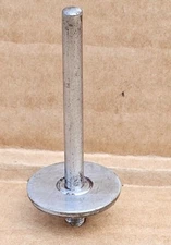 Wheeler & Wilson 8 Sewing machine thread holder spool pin