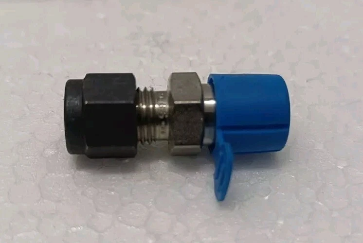 A LOT OF 14 PCS OMEGA SSLK-14-14 1/4*1/4 COMPRESSION FITTINGS FREE DELIVERY - Image 2 of 4