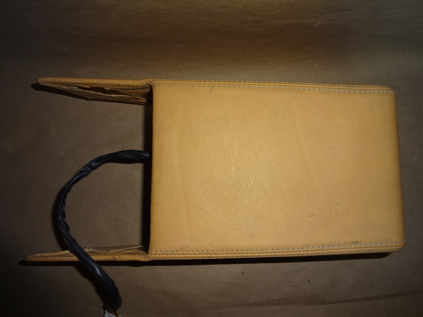 Ferrari 355 Top Pump Cover Hydraulic Moulding 64418100