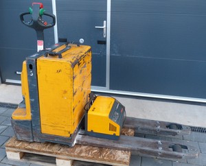 Jungheinrich Eje 22 Niederhubwagen Elektro Hubwagen Ameise Mit
