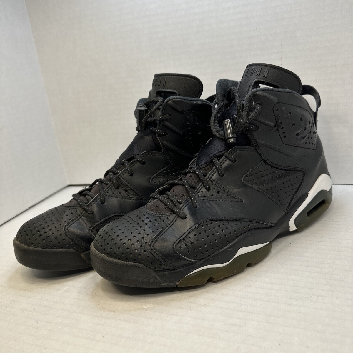 jordan 6 black cat laces