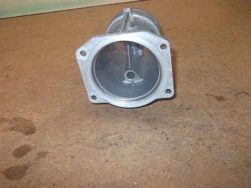 AUDI A4 B5 Luftmassenmesser HITACHI 037906461B AFH60-10A I14394